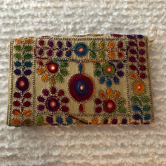 Handmade Clutch or Crossbody - Picture 2 of 5